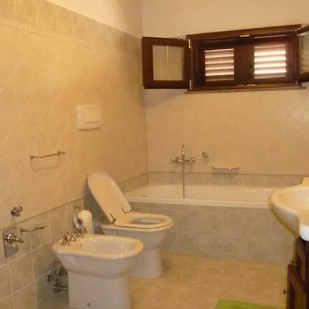 Borgo Antico بيت للعطل